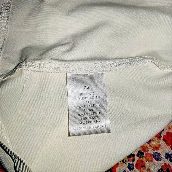 Daniel Rainn Top Blouse Multicolor Women Size XS Floral Print Semi Sheer - Picture 10 of 10